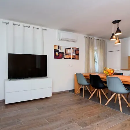 Apartment Magli