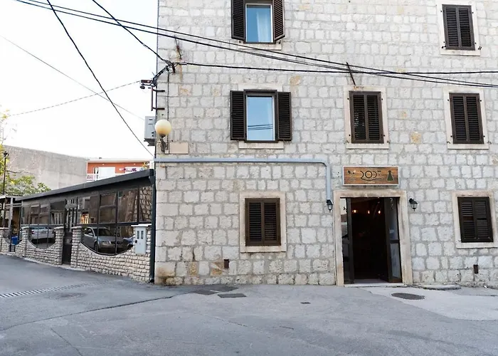 Διαμέρισμα Magli Kaštela